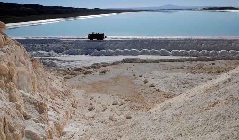 Nueva tecnología para aumentar la producción de litio y reducir el consumo de agua