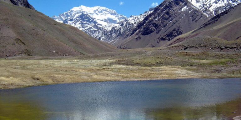 Los lagos andinos entre Arica y La Araucanía podrían desaparecer, según estudio