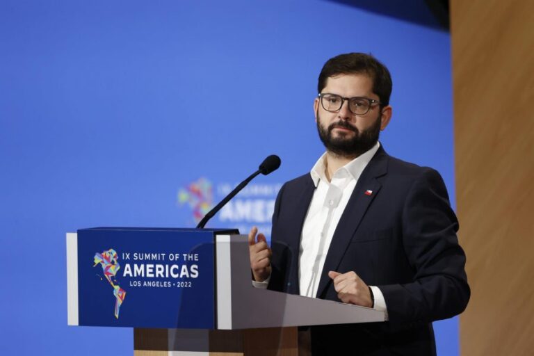 Boric en la Cumbre de las Américas: “La exclusión de Cuba, Venezuela y Nicaragua fomenta el aislamiento y no da resultados”