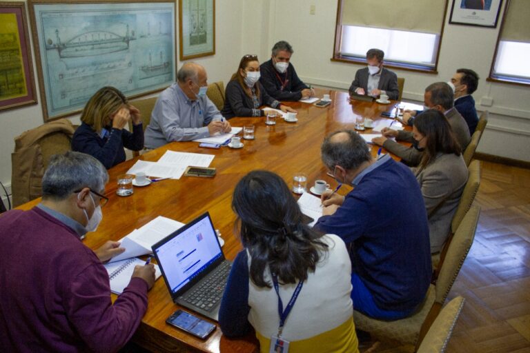 Municipios se reunieron con el ministro de Obras Públicas para coordinar acciones frente a la crisis hídrica