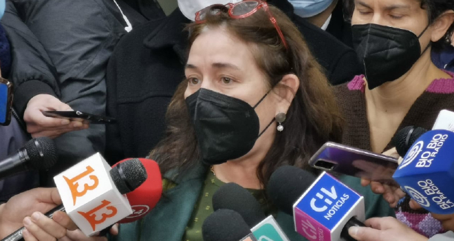 Gobierno anuncia alerta sanitaria en Quintero y Puchuncaví: Contempla paralización total o parcial de industrias