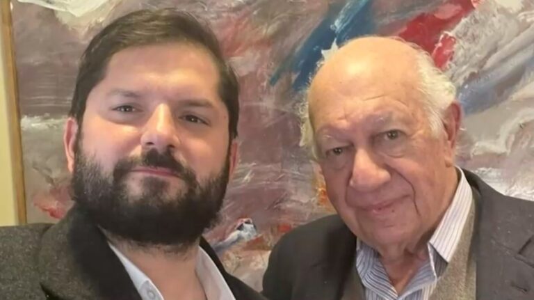 Presidente Boric y Lagos se reunieron para 