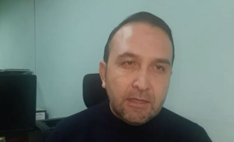 Gustavo Toro y plebiscito de salida: 