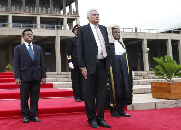 Ranil Wickremesinghe juró como nuevo presidente de Sri Lanka