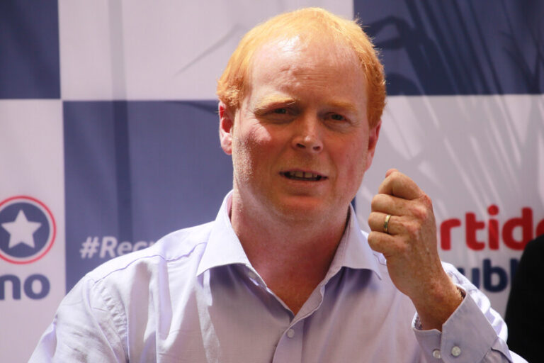 Edwards condena propuesta de Boric por eventual triunfo del Rechazo: “Es una gran cortina de humo”