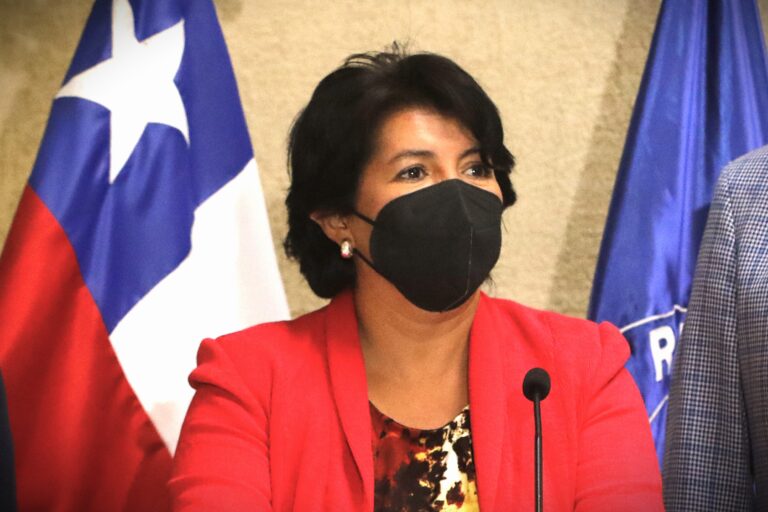 Provoste por quorum de 4/7: 