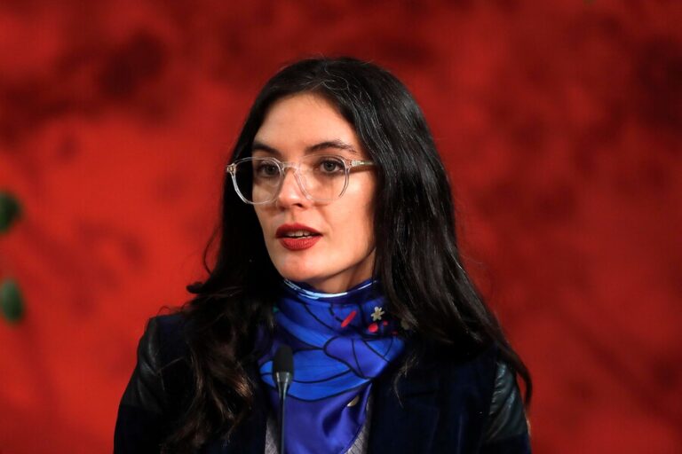 Ministra Vallejo: “Un nuevo proceso constituyente es un camino un poco más incierto