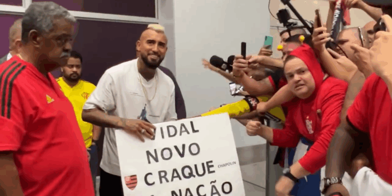 Arturo Vidal fue recibido a lo grande en Rio de Janeiro: 