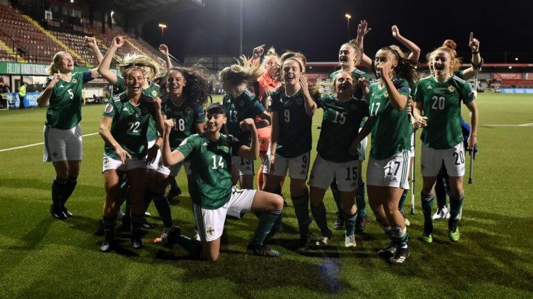 Eurocopa femenina 2022: Multitudes récord, las favoritas y a qué jugadoras seguir
