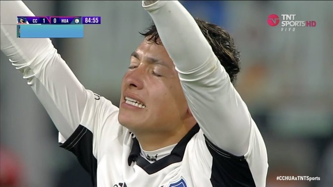 No pudo contener las lágrimas: Cristián Zavala le dio el triunfo a Colo Colo con su primer gol en el Cacique