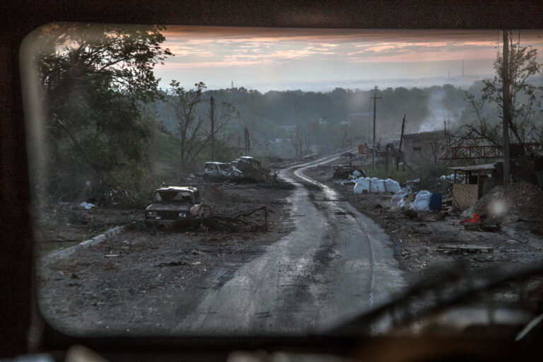 Funcionario ucraniano advierte que la situación humanitaria en Severodonetsk pronto será 