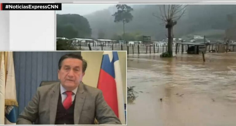 Sistema frontal: Inundaciones y deslizamientos de tierra afectan a 22 viviendas en Lota