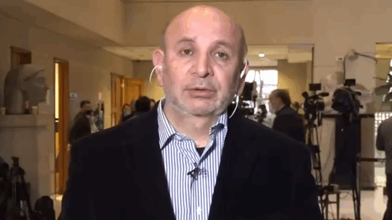 Castro y rol de Cariola en el comando del Apruebo: 