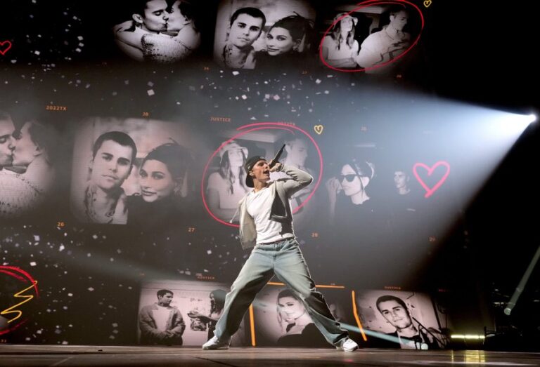 Justin Bieber reanuda su gira mundial tras cancelarla por parálisis facial