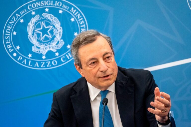 Primer ministro de Italia, Mario Draghi, renuncia tras el colapso de la coalición