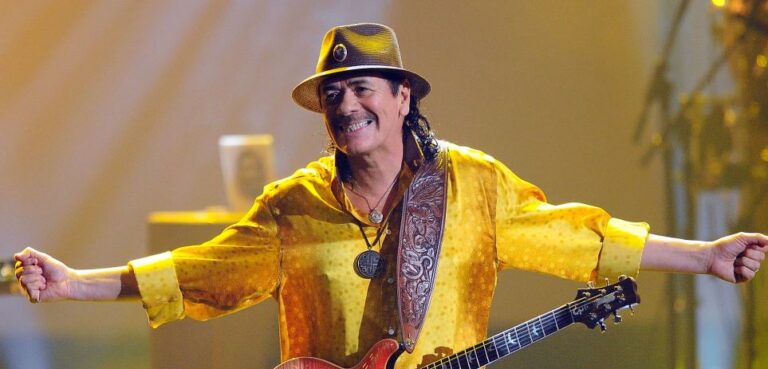 Carlos Santana colapsó y se desmayó en pleno concierto en Michigan