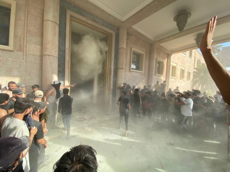 Caos político y violencia social desatada: Esta es la alarmante situación en Irak