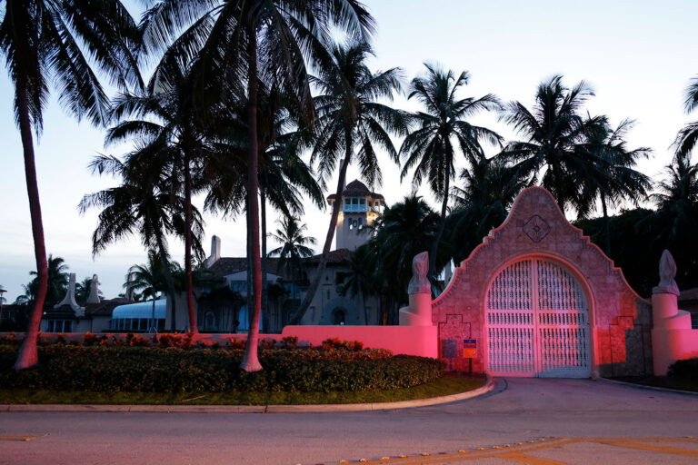 Mar-a-Lago: Documentos 