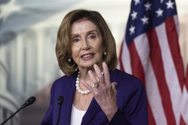 Nancy Pelosi inicia gira por Asia en medio de las tensiones entre EE.UU. y China