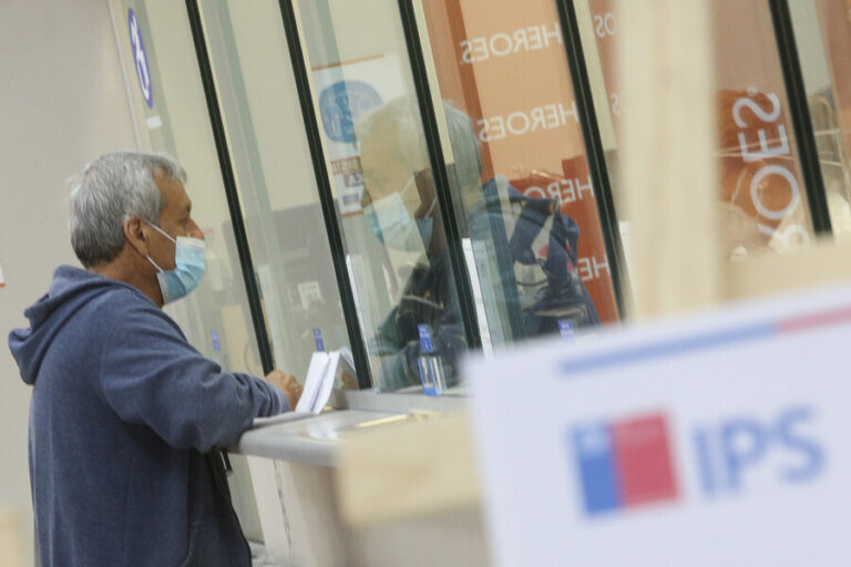 Reforma previsional del Gobierno establecerá una pensión de sobrevivencia