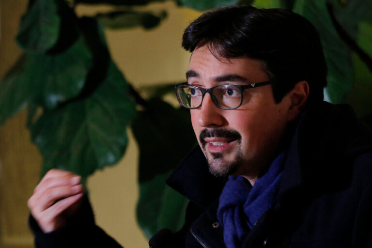 Senador Latorre por plebiscito de salida: 