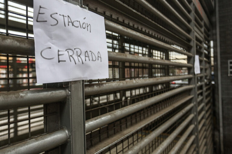 5 estaciones de la Línea 2 de Metro siguen cerradas este miércoles: Se espera reapertura para la tarde