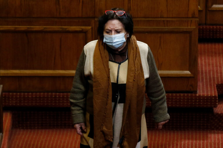 Tras dichos en Sala: Padre de Antonia aceptó las disculpas de diputada Cordero