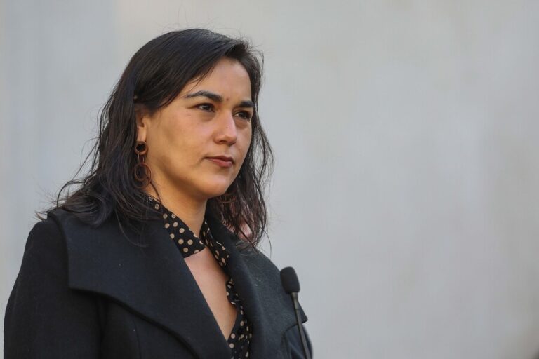Ministra Siches insiste en 