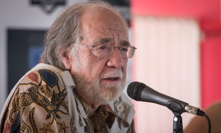 Manuel Antonio Garretón: 