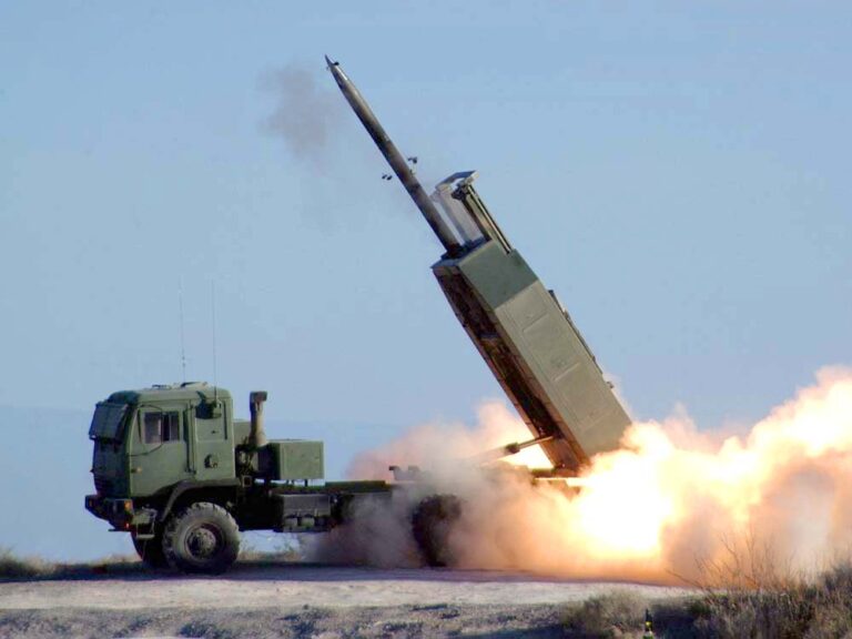Crisis en Ucrania: Rusia asegura haber destruido más lanzamisiles estadounidenses HIMARS en Donbás