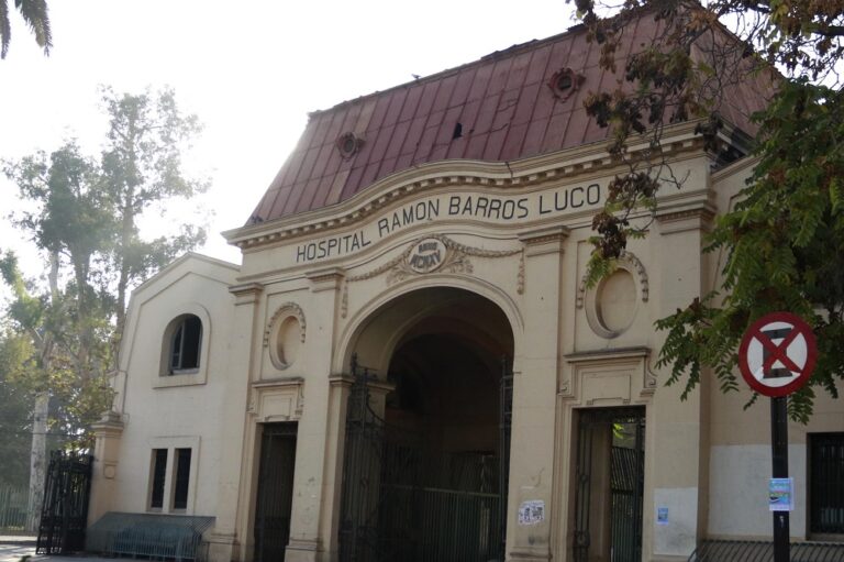 Contraloría instruye sumario en Hospital Barros Luco por charla de Domínguez sobre la propuesta constitucional