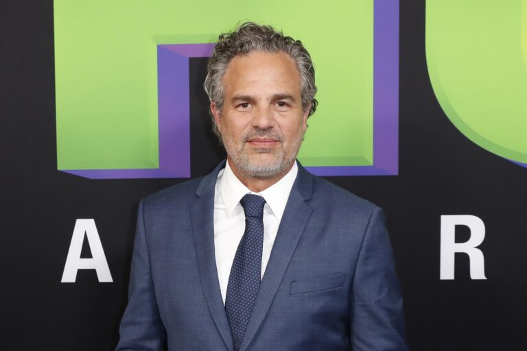 Mark Ruffalo sobre el plebiscito de salida: “Todos los ojos y la esperanza están puestos en Chile”