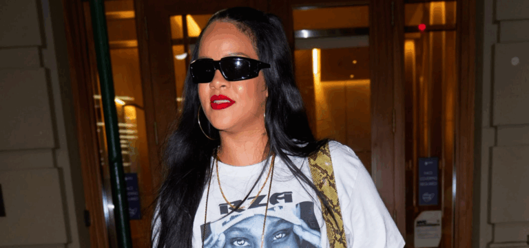 Look de la semana: Las botas gigantes de Rihanna fueron hechas para pisar fuerte