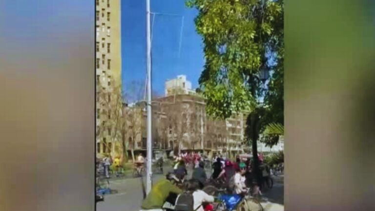 Registran incidentes en acto de campaña del Apruebo en la Alameda