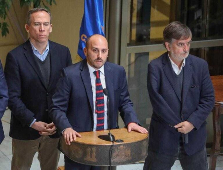 Chile Vamos pasa a comisión de Ética a De la Carrera: Piden “la más alta sanción”