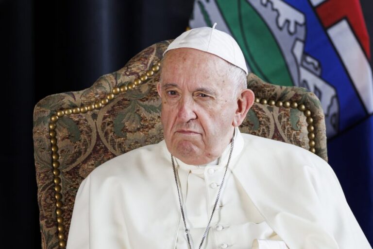Papa Francisco pide que lo inviten a visitar Corea del Norte: 