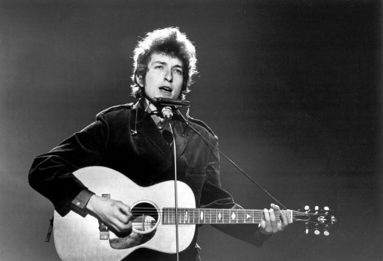 Juez desestima demanda que acusaba a Bob Dylan de abusar sexualmente de una niña de 12 años en la década de 1960