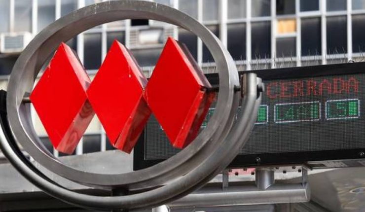 Metro anunció extensión horaria en líneas 3 y 6 por cierre de la Teletón