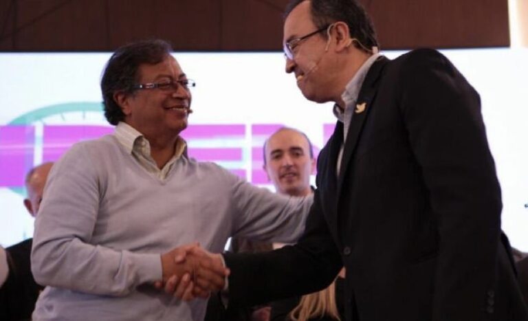 Nuevo ministro del Interior de Colombia valoró el proceso constituyente chileno: 