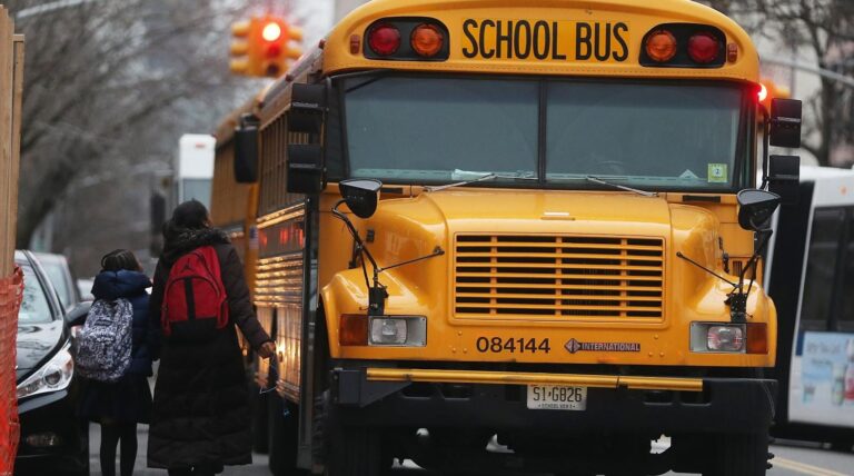 Distrito escolar en Missouri aprueba el castigo corporal para 