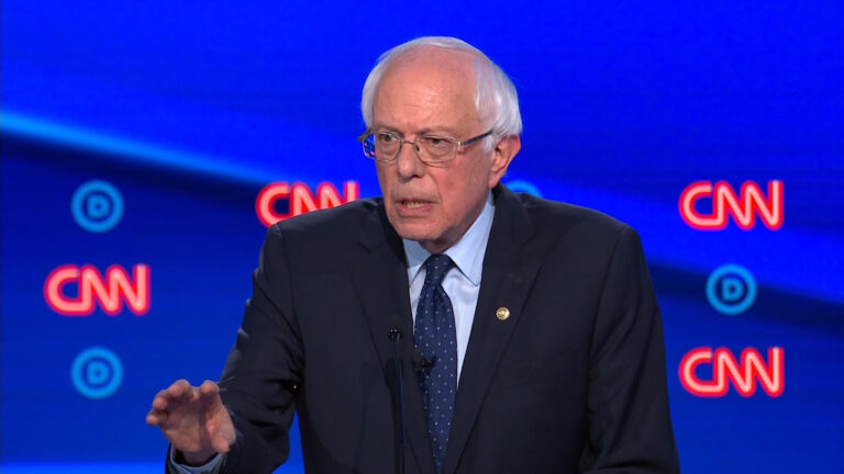 Bernie Sanders por plebiscito de salida en Chile: 