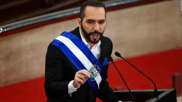 Nayib Bukele anuncia que buscará la reelección presidencial en El Salvador en 2024