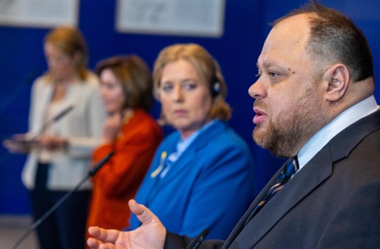 Parlamentos del G7 exigieron a Rusia la salida inmediata de sus tropas de Ucrania