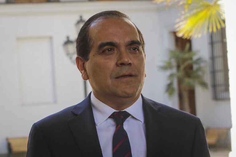 Carlos Maldonado renuncia al Partido Radical: 