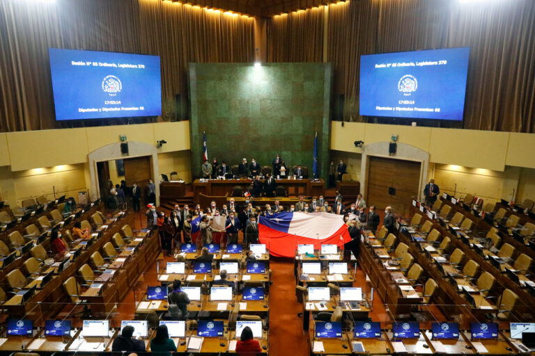 Los 10 puntos que partidos de Chile Vamos comprometieron para decantar el proceso constituyente