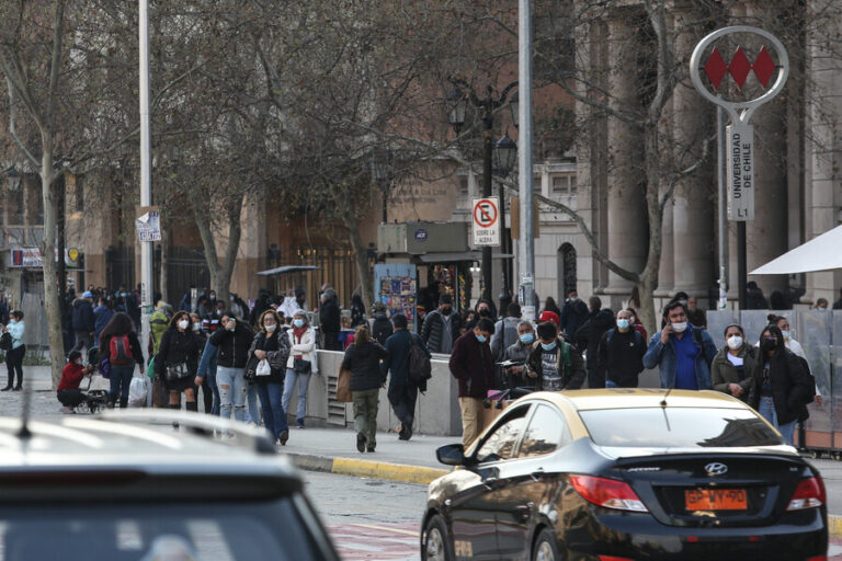 Gobierno anunció seis querellas por alteración al orden público y hechos de violencia en manifestaciones convocadas por secundarios