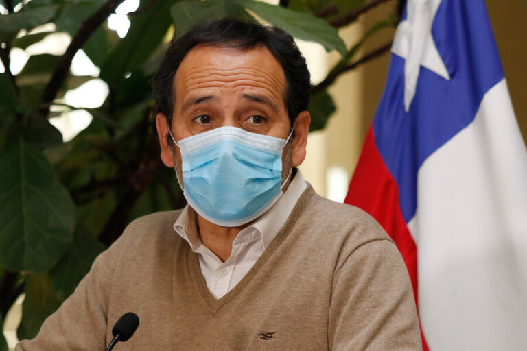 Núñez (PC): Si el Gobierno abandona su programa, “nosotros tomamos nuestras cositas y nos vamos a la otra vereda”