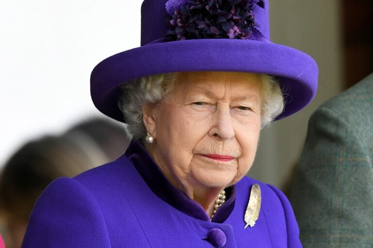 FBI revela posible complot para atentar contra la reina Isabel II en 1983