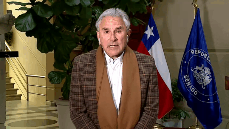 Iván Moreira asegura que “algunos senadores” del PPD y PS votarán a favor del TPP11