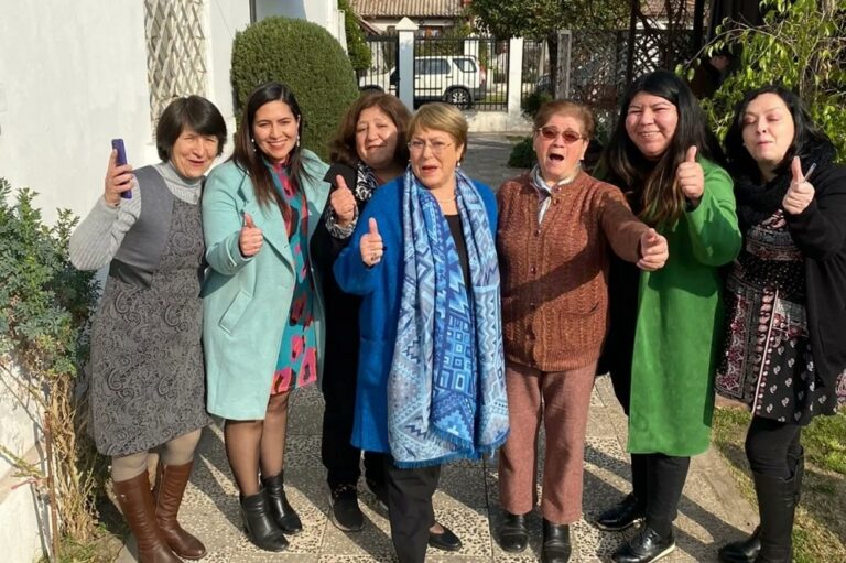Bachelet habla a las mujeres en último día de campaña: “Abramos la puerta a un Chile que nos reconozca en iguales condiciones”